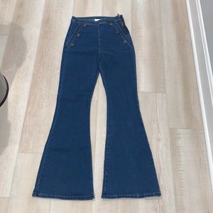 Flared high waisted jeans